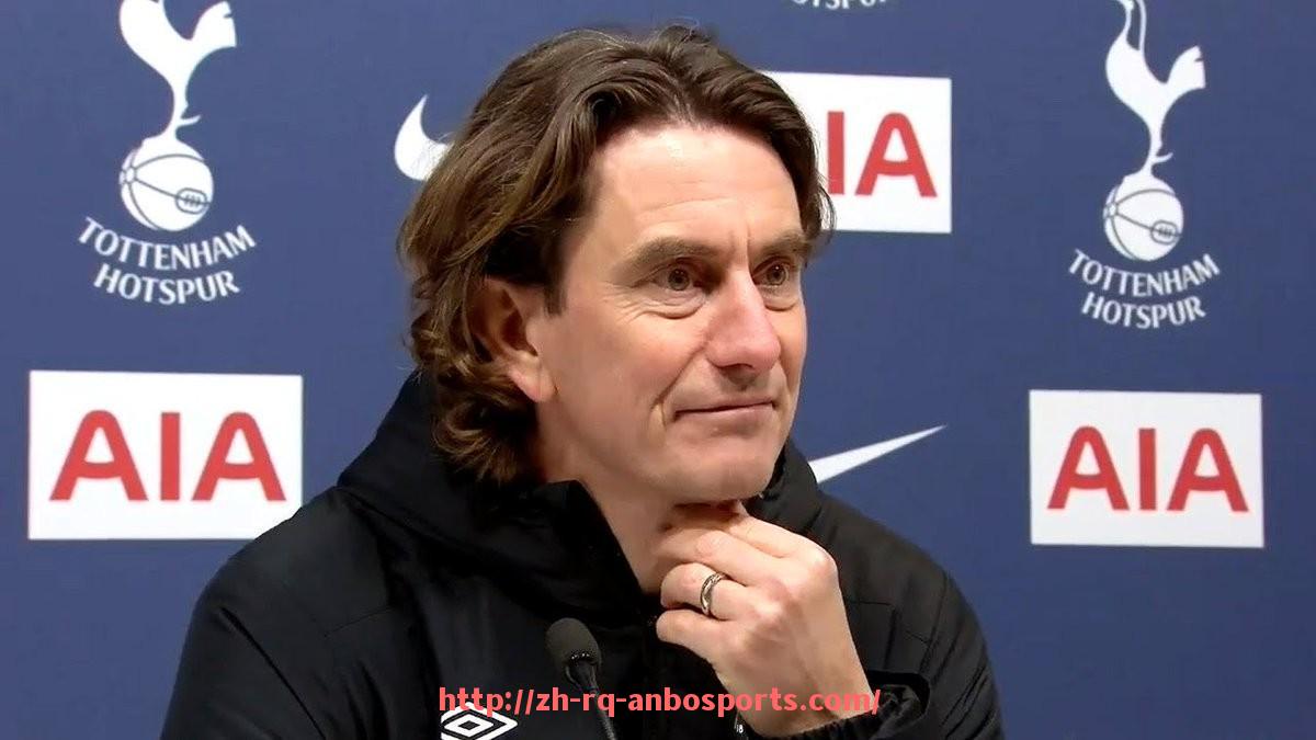 安博体育官网-法甲经典进球庆祝动作盘点：创意与情绪的释放