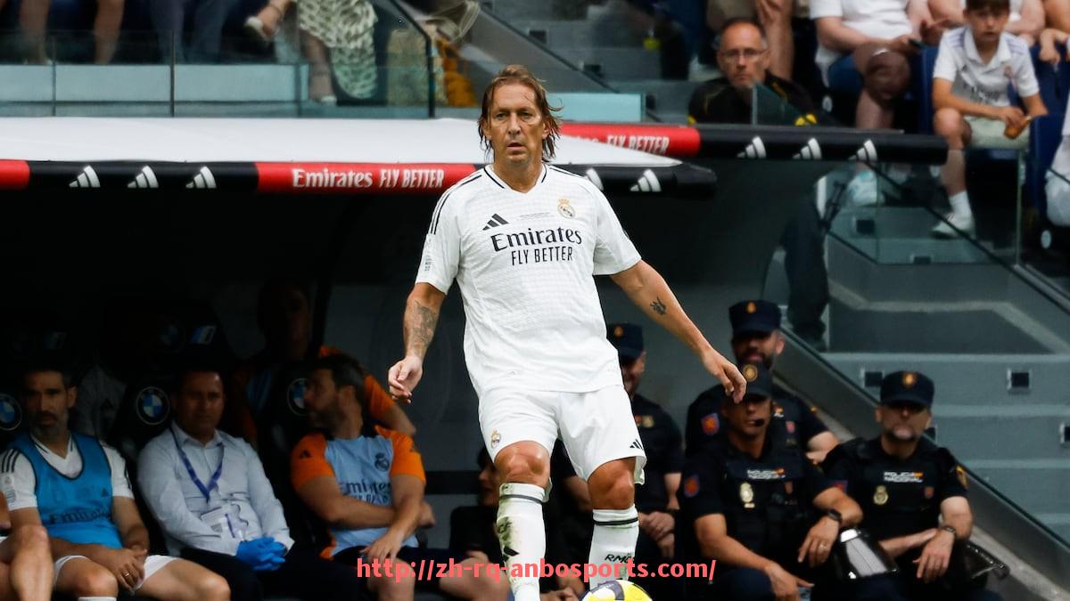 安博体育官网-法甲赛季评估报告及球队表现排名